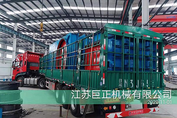 巨正廠家插板門發(fā)貨了